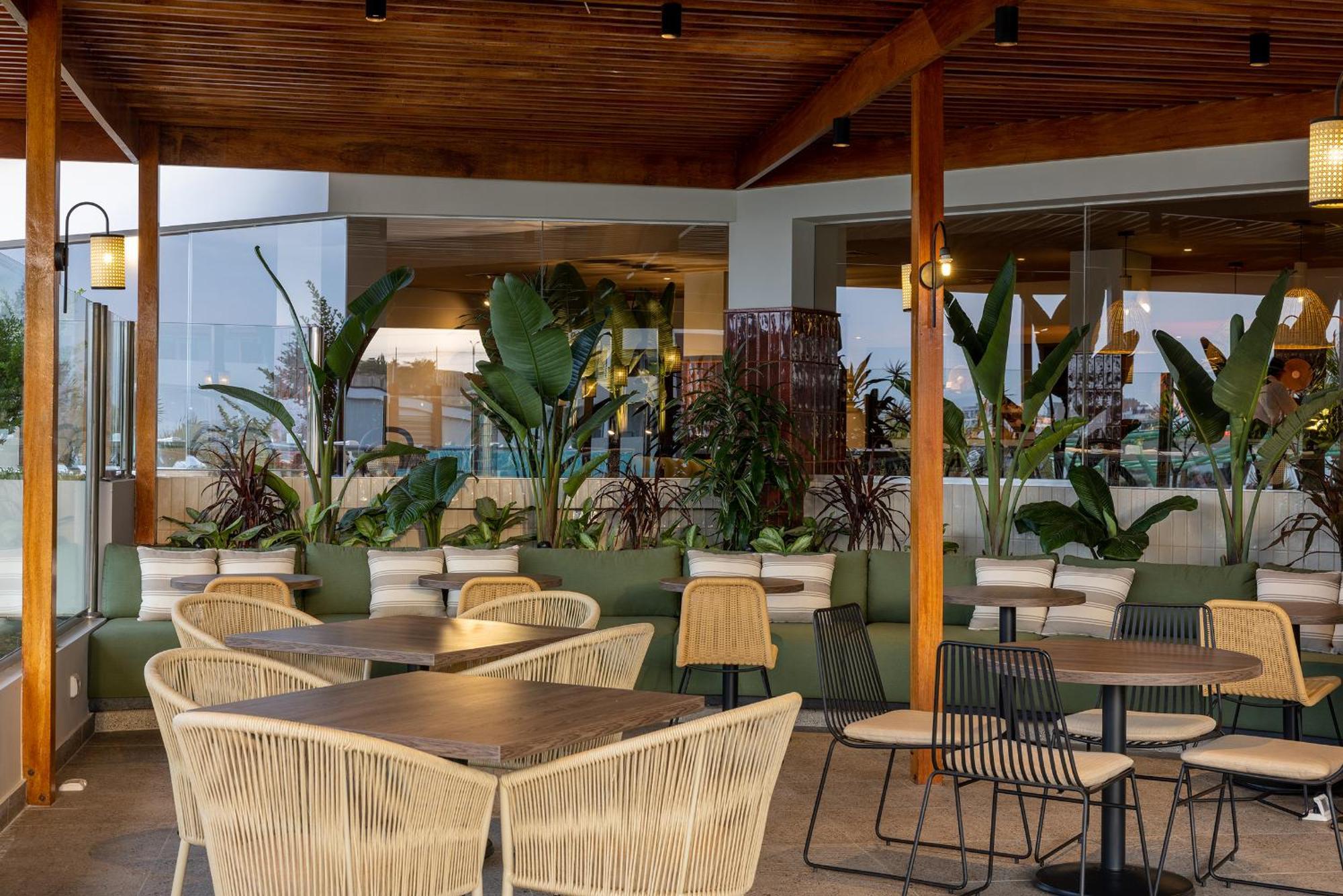 Aranwa Paracas Resort & Spa Exterior foto The interior of the lounge
